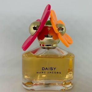Daisy Pink Marc Jacobs